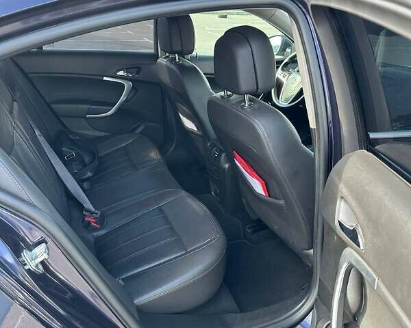 Синий Опель Инсигния, объемом двигателя 2 л и пробегом 170 тыс. км за 9300 $, фото 9 на Automoto.ua