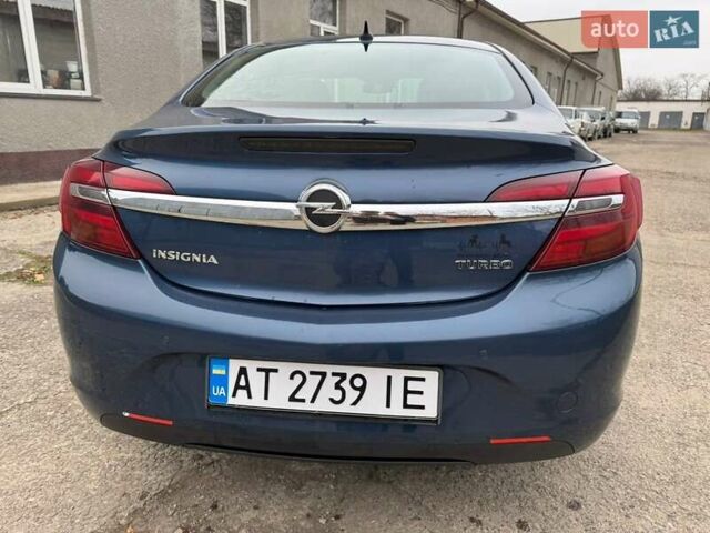 Синий Опель Инсигния, объемом двигателя 1.36 л и пробегом 144 тыс. км за 11250 $, фото 4 на Automoto.ua