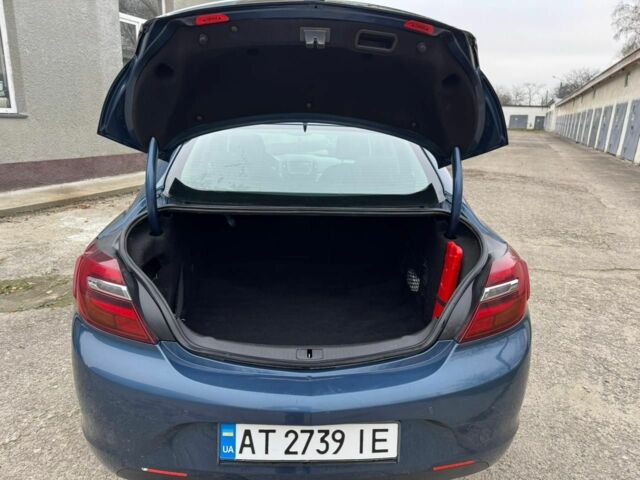 Синий Опель Инсигния, объемом двигателя 1.4 л и пробегом 144 тыс. км за 11500 $, фото 5 на Automoto.ua