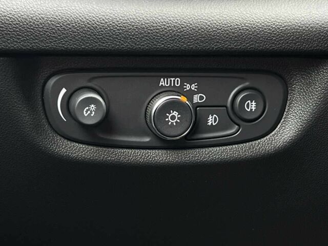 Синій Опель Інсігнія, об'ємом двигуна 2 л та пробігом 119 тис. км за 18200 $, фото 17 на Automoto.ua