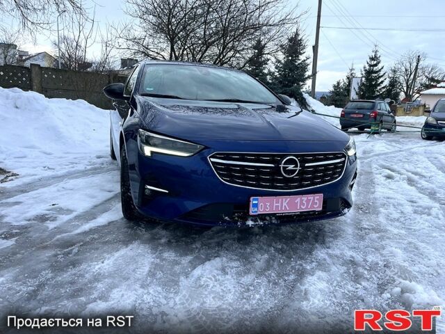 Синий Опель Инсигния, объемом двигателя 2 л и пробегом 11900 тыс. км за 18500 $, фото 3 на Automoto.ua