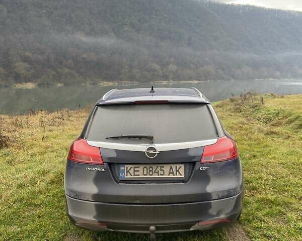 Синий Опель Инсигния, объемом двигателя 1.96 л и пробегом 307 тыс. км за 5900 $, фото 5 на Automoto.ua
