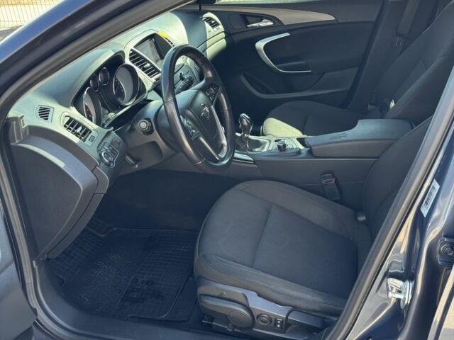 Синій Опель Інсігнія, об'ємом двигуна 1.8 л та пробігом 203 тис. км за 8400 $, фото 6 на Automoto.ua