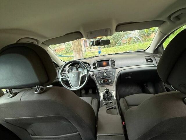 Синій Опель Інсігнія, об'ємом двигуна 2 л та пробігом 241 тис. км за 7100 $, фото 13 на Automoto.ua