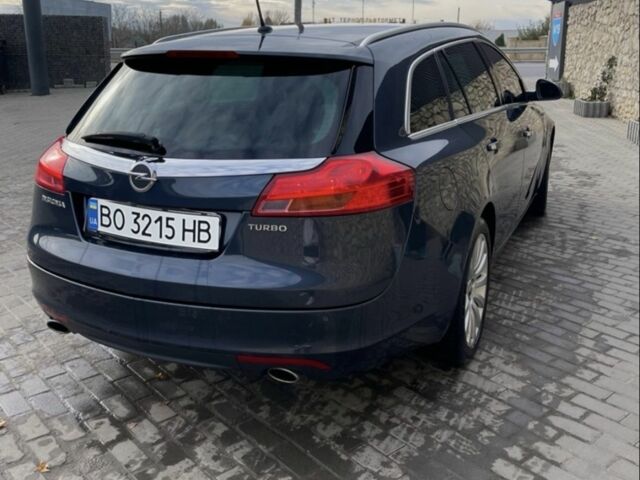 Синий Опель Инсигния, объемом двигателя 1.6 л и пробегом 250 тыс. км за 7000 $, фото 3 на Automoto.ua