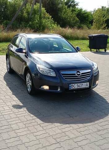 Синий Опель Инсигния, объемом двигателя 2 л и пробегом 252 тыс. км за 6299 $, фото 13 на Automoto.ua