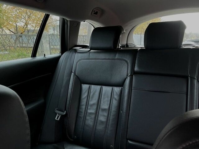 Синій Опель Інсігнія, об'ємом двигуна 1.6 л та пробігом 250 тис. км за 7000 $, фото 16 на Automoto.ua