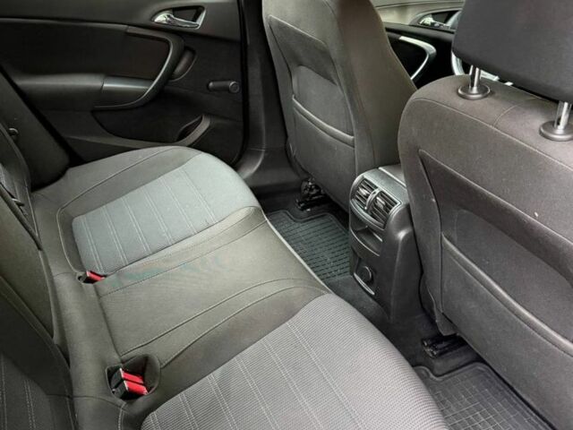 Синій Опель Інсігнія, об'ємом двигуна 2 л та пробігом 241 тис. км за 7100 $, фото 12 на Automoto.ua