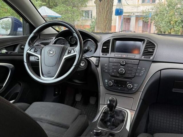 Синій Опель Інсігнія, об'ємом двигуна 2 л та пробігом 241 тис. км за 7100 $, фото 8 на Automoto.ua