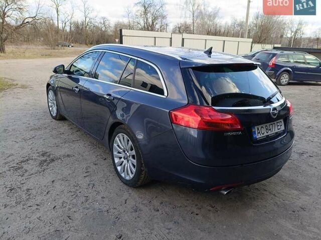 Синий Опель Инсигния, объемом двигателя 1.96 л и пробегом 309 тыс. км за 6999 $, фото 5 на Automoto.ua