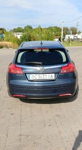 Синий Опель Инсигния, объемом двигателя 1.96 л и пробегом 257 тыс. км за 5500 $, фото 7 на Automoto.ua