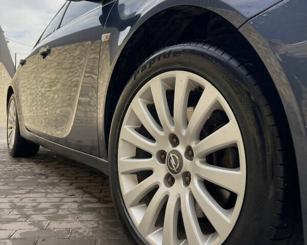 Синий Опель Инсигния, объемом двигателя 1.6 л и пробегом 253 тыс. км за 7200 $, фото 18 на Automoto.ua
