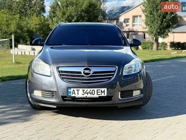 Синий Опель Инсигния, объемом двигателя 1.96 л и пробегом 269 тыс. км за 6499 $, фото 4 на Automoto.ua