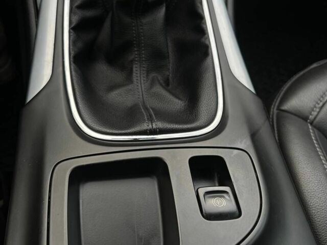 Синий Опель Инсигния, объемом двигателя 1.6 л и пробегом 250 тыс. км за 7000 $, фото 18 на Automoto.ua