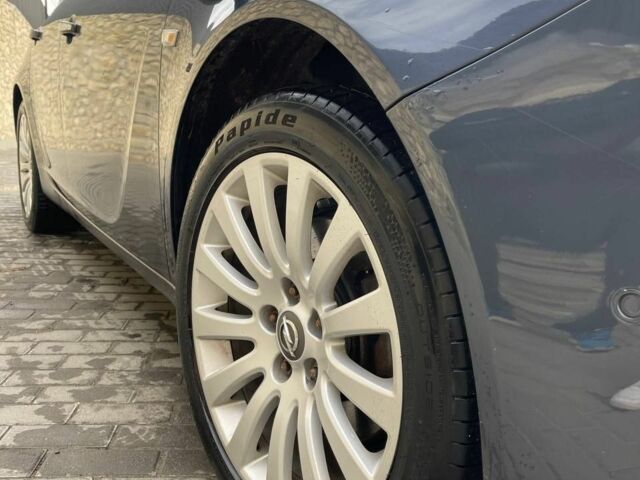 Синій Опель Інсігнія, об'ємом двигуна 1.6 л та пробігом 255 тис. км за 6900 $, фото 4 на Automoto.ua