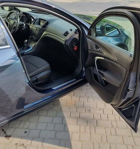 Синий Опель Инсигния, объемом двигателя 1.96 л и пробегом 319 тыс. км за 5600 $, фото 8 на Automoto.ua