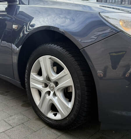 Синий Опель Инсигния, объемом двигателя 1.96 л и пробегом 287 тыс. км за 7550 $, фото 16 на Automoto.ua