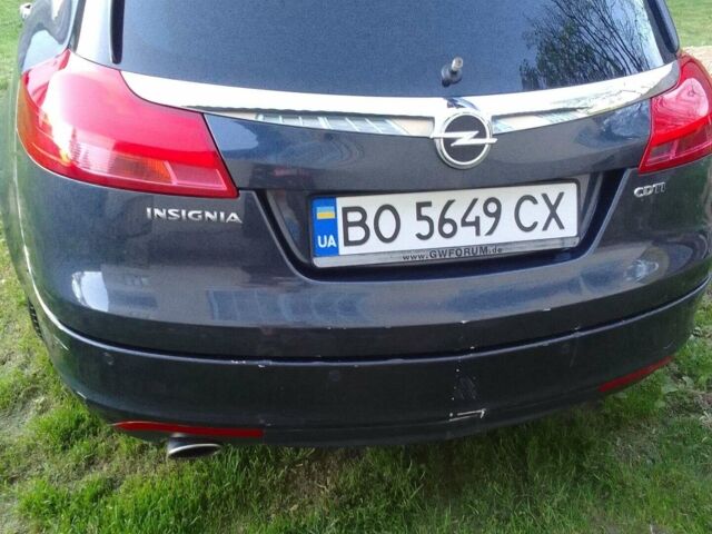Синий Опель Инсигния, объемом двигателя 1.96 л и пробегом 300 тыс. км за 6000 $, фото 3 на Automoto.ua