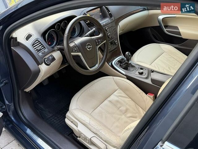 Синий Опель Инсигния, объемом двигателя 2 л и пробегом 280 тыс. км за 7200 $, фото 18 на Automoto.ua