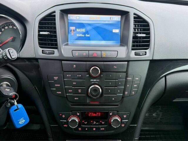 Синий Опель Инсигния, объемом двигателя 2 л и пробегом 306 тыс. км за 6800 $, фото 12 на Automoto.ua