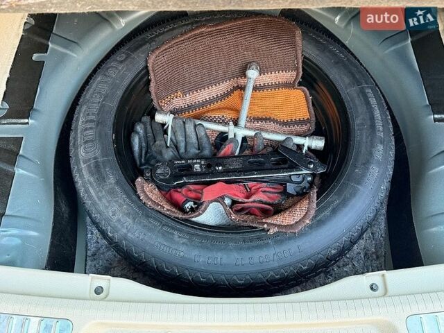 Синий Опель Инсигния, объемом двигателя 2 л и пробегом 280 тыс. км за 7200 $, фото 33 на Automoto.ua