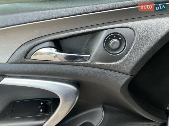 Синий Опель Инсигния, объемом двигателя 1.96 л и пробегом 289 тыс. км за 6594 $, фото 9 на Automoto.ua