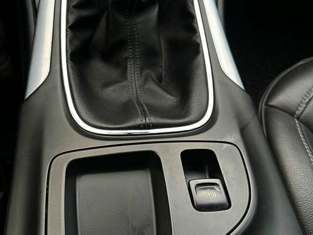 Синий Опель Инсигния, объемом двигателя 1.6 л и пробегом 253 тыс. км за 7100 $, фото 8 на Automoto.ua