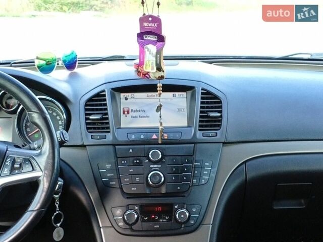 Синій Опель Інсігнія, об'ємом двигуна 1.96 л та пробігом 259 тис. км за 5200 $, фото 3 на Automoto.ua