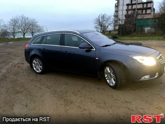 Синий Опель Инсигния, объемом двигателя 20 л и пробегом 160 тыс. км за 9500 $, фото 10 на Automoto.ua