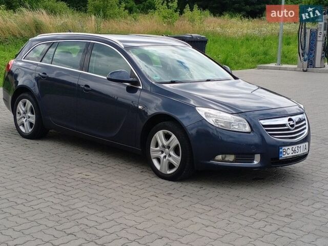 Синій Опель Інсігнія, об'ємом двигуна 1.96 л та пробігом 259 тис. км за 5200 $, фото 6 на Automoto.ua