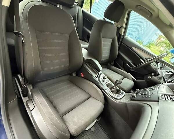 Синій Опель Інсігнія, об'ємом двигуна 2 л та пробігом 241 тис. км за 7100 $, фото 14 на Automoto.ua