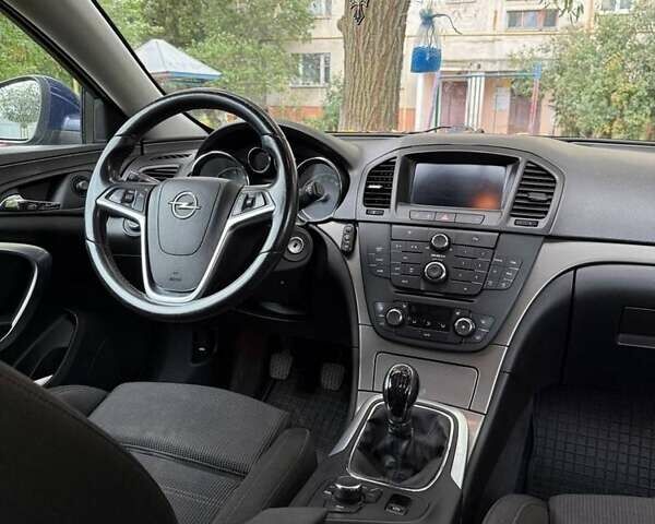 Синій Опель Інсігнія, об'ємом двигуна 2 л та пробігом 241 тис. км за 7100 $, фото 7 на Automoto.ua