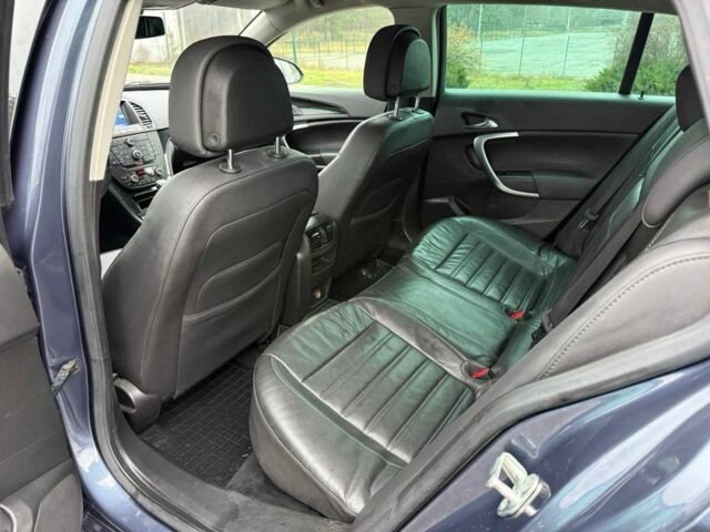 Синий Опель Инсигния, объемом двигателя 2 л и пробегом 306 тыс. км за 6800 $, фото 18 на Automoto.ua