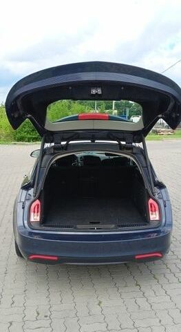 Синій Опель Інсігнія, об'ємом двигуна 1.96 л та пробігом 257 тис. км за 5250 $, фото 14 на Automoto.ua