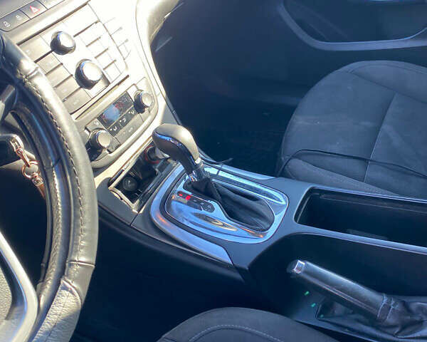 Синій Опель Інсігнія, об'ємом двигуна 1.96 л та пробігом 310 тис. км за 7500 $, фото 9 на Automoto.ua