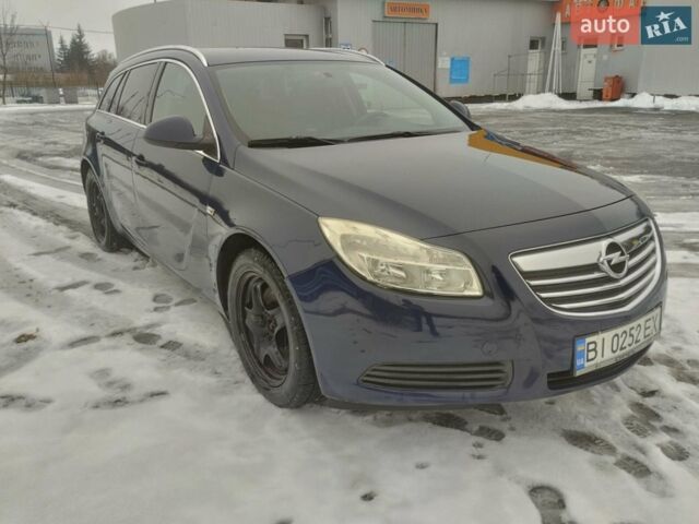 Синий Опель Инсигния, объемом двигателя 1.96 л и пробегом 250 тыс. км за 6500 $, фото 1 на Automoto.ua