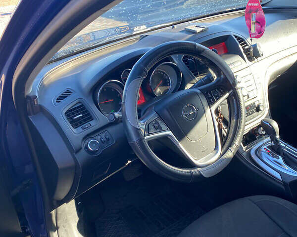 Синій Опель Інсігнія, об'ємом двигуна 1.96 л та пробігом 310 тис. км за 7500 $, фото 8 на Automoto.ua