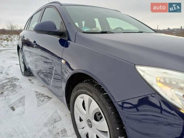 Синий Опель Инсигния, объемом двигателя 1.96 л и пробегом 280 тыс. км за 5999 $, фото 12 на Automoto.ua