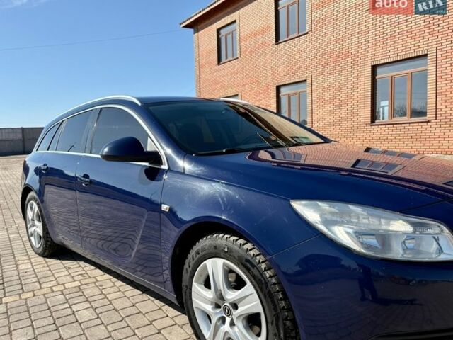 Синій Опель Інсігнія, об'ємом двигуна 1.96 л та пробігом 370 тис. км за 6500 $, фото 8 на Automoto.ua