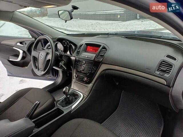 Синий Опель Инсигния, объемом двигателя 2 л и пробегом 270 тыс. км за 5950 $, фото 37 на Automoto.ua