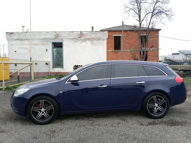 Синій Опель Інсігнія, об'ємом двигуна 2 л та пробігом 228 тис. км за 7000 $, фото 3 на Automoto.ua