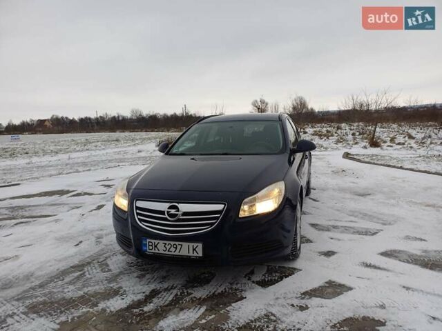Синий Опель Инсигния, объемом двигателя 2 л и пробегом 270 тыс. км за 5950 $, фото 5 на Automoto.ua