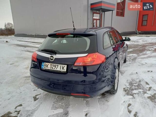 Синий Опель Инсигния, объемом двигателя 1.96 л и пробегом 280 тыс. км за 5999 $, фото 7 на Automoto.ua