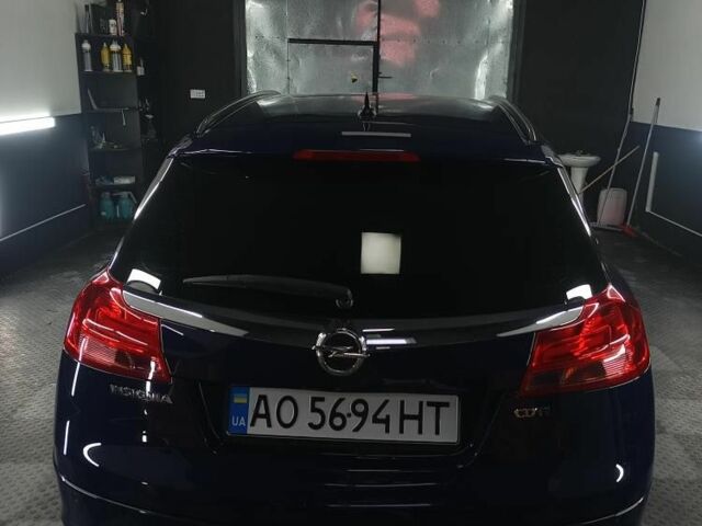 Синій Опель Інсігнія, об'ємом двигуна 2 л та пробігом 228 тис. км за 7000 $, фото 1 на Automoto.ua