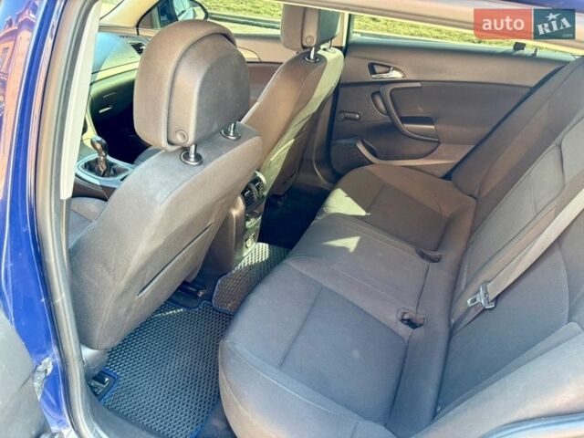 Синій Опель Інсігнія, об'ємом двигуна 1.96 л та пробігом 370 тис. км за 6500 $, фото 24 на Automoto.ua