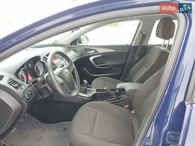 Синий Опель Инсигния, объемом двигателя 1.96 л и пробегом 280 тыс. км за 5999 $, фото 20 на Automoto.ua