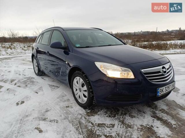 Синий Опель Инсигния, объемом двигателя 2 л и пробегом 270 тыс. км за 5950 $, фото 7 на Automoto.ua