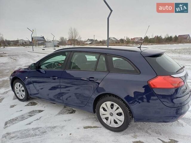 Синий Опель Инсигния, объемом двигателя 1.96 л и пробегом 280 тыс. км за 5999 $, фото 6 на Automoto.ua