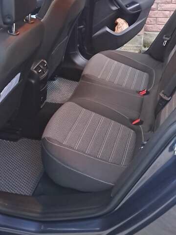 Синий Опель Инсигния, объемом двигателя 1.96 л и пробегом 311 тыс. км за 6700 $, фото 13 на Automoto.ua