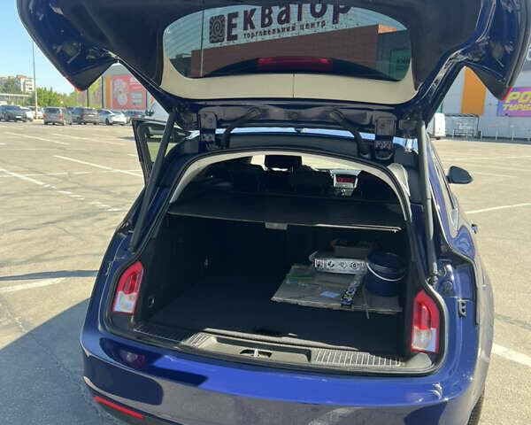 Синий Опель Инсигния, объемом двигателя 1.96 л и пробегом 281 тыс. км за 7000 $, фото 11 на Automoto.ua